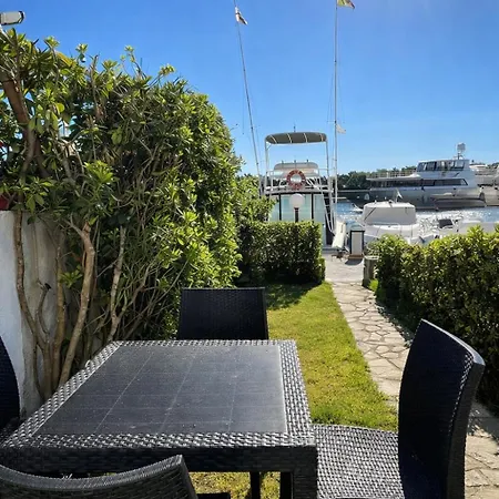 Le Residenze Dei Fiori Porto Ottiolu