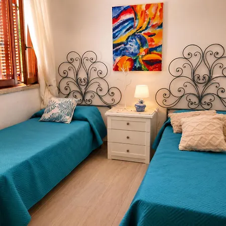 Le Residenze Dei Fiori * Porto Ottiolu