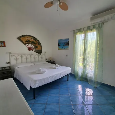 Le Residenze Dei Fiori Apartman Porto Ottiolu